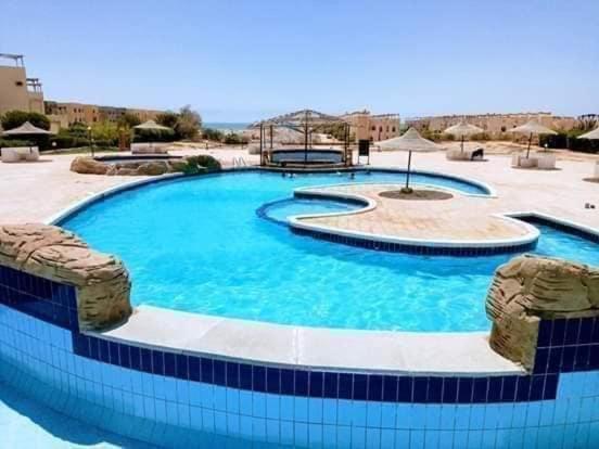 Apartment 90م بلو لاجون للعائلات فقط Ras Sedr